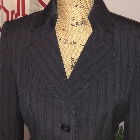 Antonio Melani Black Pinstripe Jacket - Picture 4 of 6